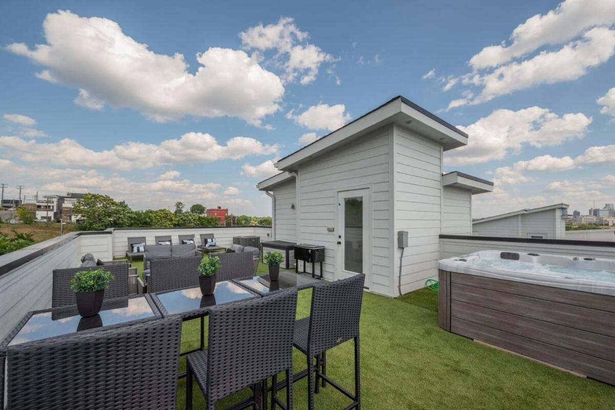 Вилла 10 Percent Off Elevator Rooftop With Hot Tub & Views Нэшвилл Экстерьер фото